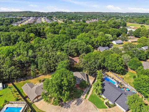 View/Area - 5 Brandon Cir, Conway, AR 72034 photo 1 of 5