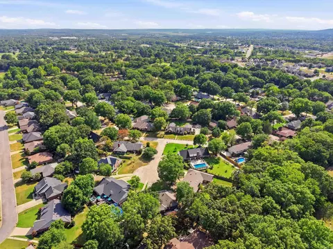View/Area - 5 Brandon Cir, Conway, AR 72034 photo 3 of 5