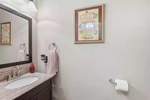 Bath - 5 Brandon Cir, Conway, AR 72034 photo 1 of 6