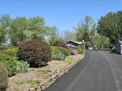 100 Emerald Ln, Greers Ferry, AR 72067 photo 7