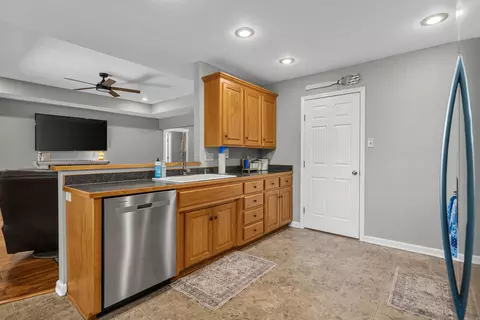 Entry Way - 3628 Winterbrook Dr, Benton, AR 72015 photo 1 of 2