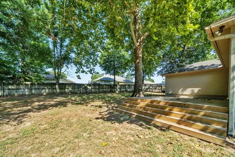 Exterior - 3628 Winterbrook Dr, Benton, AR 72015 photo 5 of 8