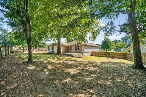 Exterior - 3628 Winterbrook Dr, Benton, AR 72015 photo 4 of 8