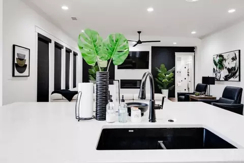 Kitchen - 2302 Pleasant Cv, Conway, AR 72034 photo 1 of 6