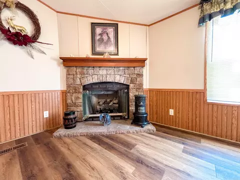 6052 Highway 16 E, Clinton, AR 72031 photo 3