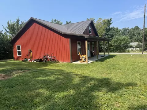 Exterior - 405 Walnut St, Marshall, AR 72650 photo 2 of 2