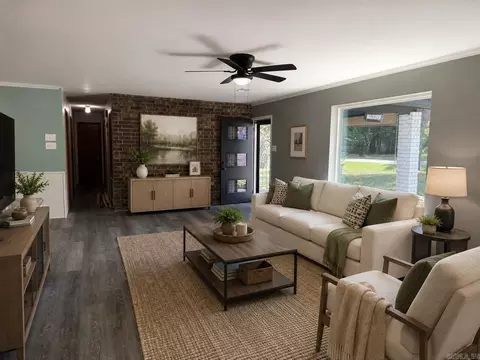 Living - 5 Ruth Dr, Conway, AR 72032 photo 1 of 4