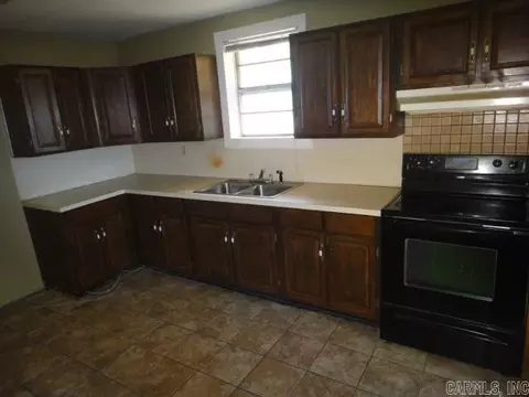 Kitchen - 509 Daffodil Rd, Romance, AR 72136 photo 1 of 1