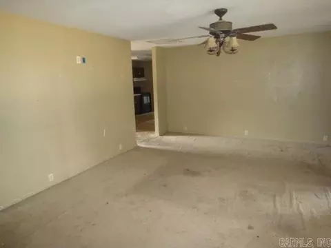 Living - 509 Daffodil Rd, Romance, AR 72136 photo 3 of 3
