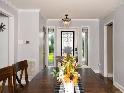 Entry Way - 8128 Cross Rd, Pine Bluff, AR 71603 photo 1 of 2