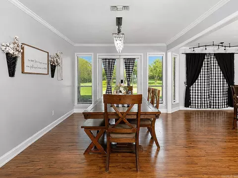 Dining - 8128 Cross Rd, Pine Bluff, AR 71603 photo 1 of 3