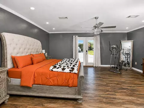 Bedroom - 8128 Cross Rd, Pine Bluff, AR 71603 photo 1 of 7