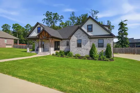 365 Oak Tree Rdg, Sheridan, AR 72150