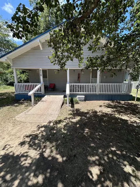 510 N Drew St, Star City, AR 71667