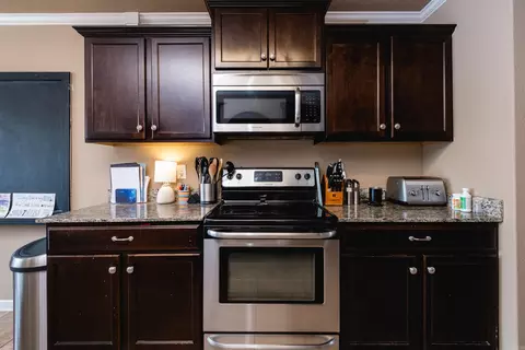Kitchen - 115 Harvick Cir, Cabot, AR 72023 photo 2 of 2