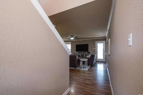 Entry Way - 115 Harvick Cir, Cabot, AR 72023 photo 1 of 9