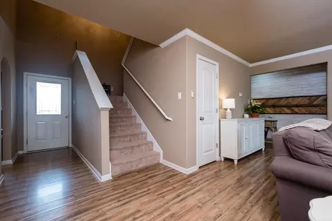 Entry Way - 115 Harvick Cir, Cabot, AR 72023 photo 2 of 9