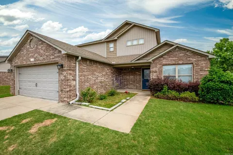 Exterior - 115 Harvick Cir, Cabot, AR 72023 photo 2 of 6