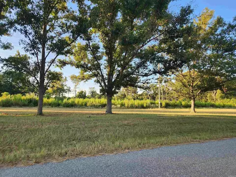 567 Eagle Rd, Star City, AR 71667