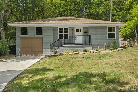 1700 Lilac Cir, Little Rock, AR 72202