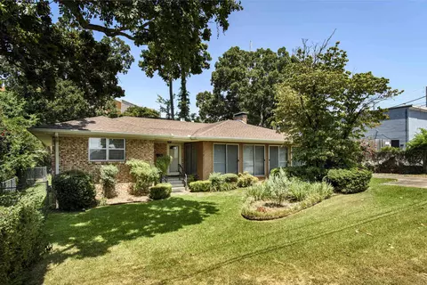7618 Iowa Dr, Little Rock, AR 72227