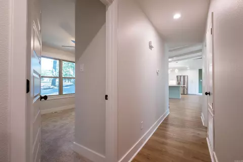 Entry Way - 3025 Razorback Rd, Benton, AR 72015 photo 2 of 2