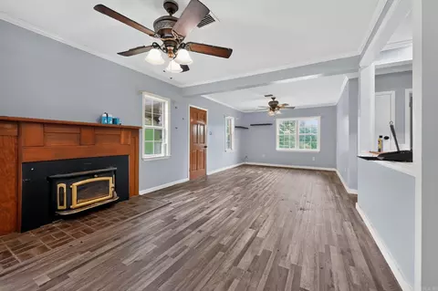 Living - 280 Brannon Rd, Greenbrier, AR 72058 photo 1 of 5