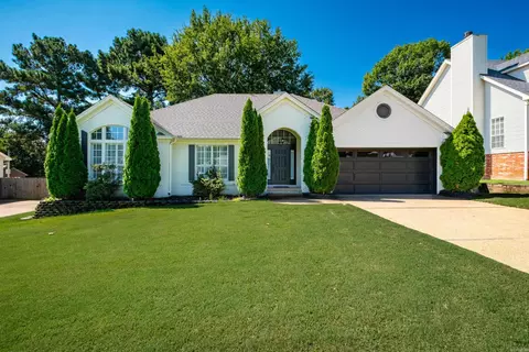 35 Westoak Cir, Little Rock, AR 72223