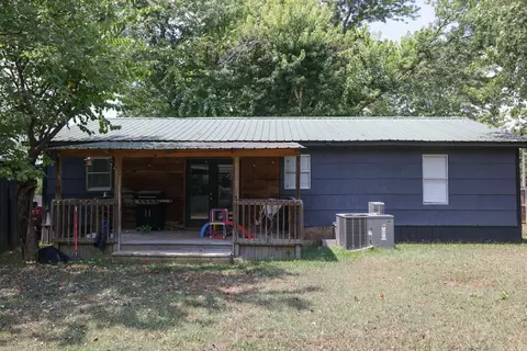 Exterior - 11 Jerry St, Conway, AR 72032 photo 3 of 3