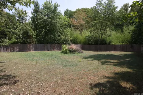 Exterior - 11 Jerry St, Conway, AR 72032 photo 2 of 3