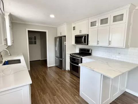 Kitchen - 121 Longleaf Dr, Searcy, AR 72143 photo 1 of 5