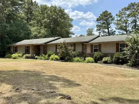 Exterior - 121 Longleaf Dr, Searcy, AR 72143 photo 10 of 11