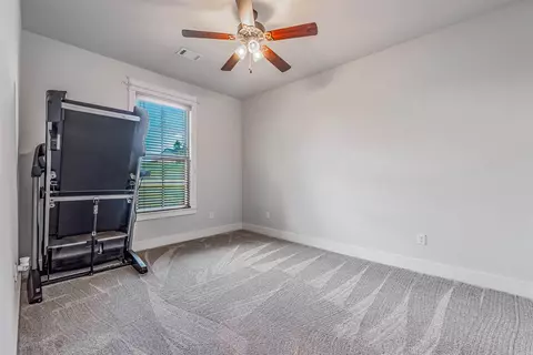 Bedroom - 10600 Gunter Loop, Benton, AR 72019 photo 7 of 8