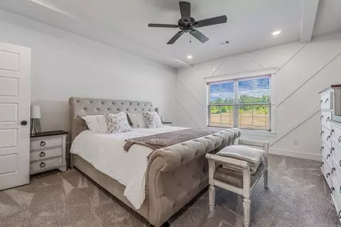 Bedroom - 10600 Gunter Loop, Benton, AR 72019 photo 3 of 8
