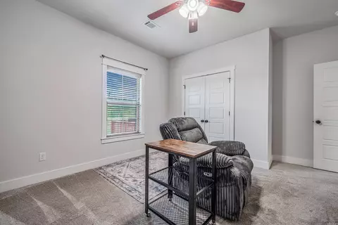 Bedroom - 10600 Gunter Loop, Benton, AR 72019 photo 6 of 8