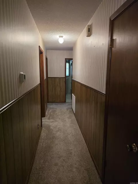 Entry Way - 428 Swinging Bridge Rd, Beebe, AR 72012 photo 2 of 2