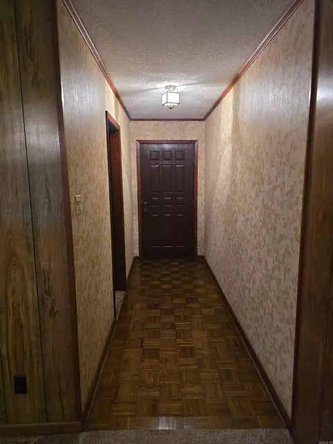 Entry Way - 428 Swinging Bridge Rd, Beebe, AR 72012 photo 1 of 2