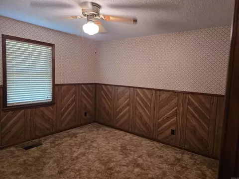 Bedroom - 428 Swinging Bridge Rd, Beebe, AR 72012 photo 5 of 6