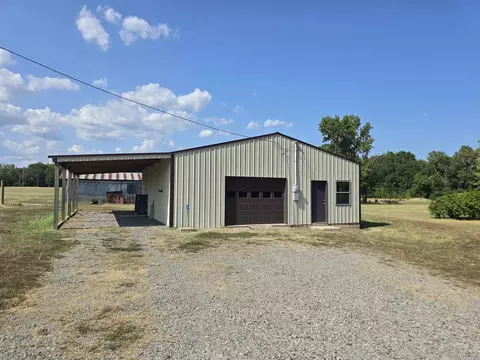 Exterior - 428 Swinging Bridge Rd, Beebe, AR 72012 photo 4 of 5