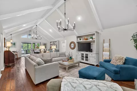 4 Ligadura Ln, Hot Springs Village, AR 71909