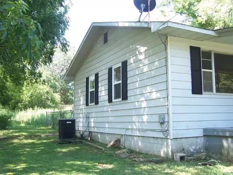 Exterior - 709 Fraser, Clinton, AR 72031 photo 5 of 5