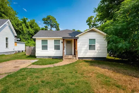 3210 Lamar St, Little Rock, AR 72205