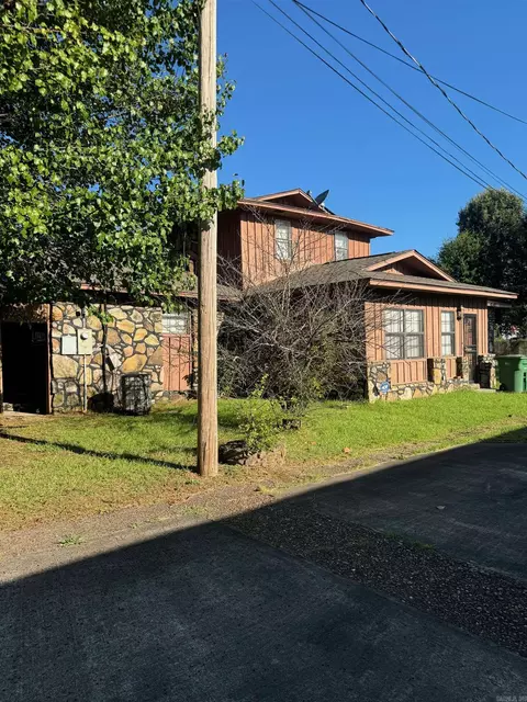 1303 S Bay, Pine Bluff, AR 71603 photo 3