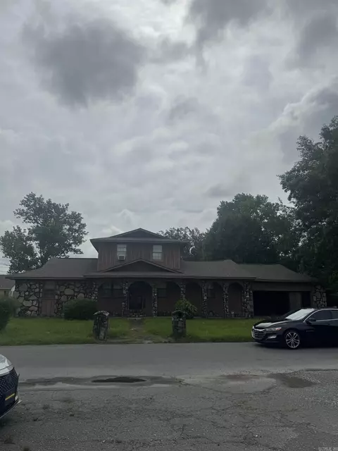 1303 S Bay, Pine Bluff, AR 71603 photo 5