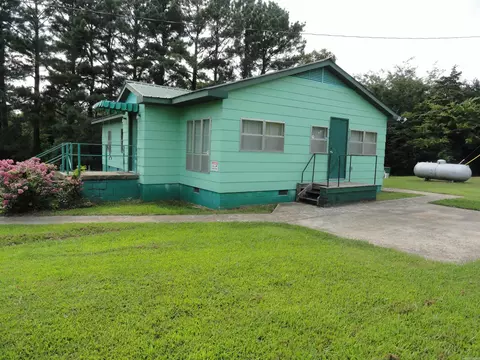 Exterior - 3358 Hwy 74 E, Marshall, AR 72650 photo 2 of 16