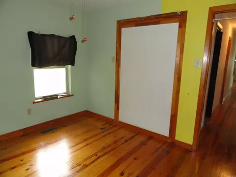 Bedroom - 3358 Hwy 74 E, Marshall, AR 72650 photo 1 of 3