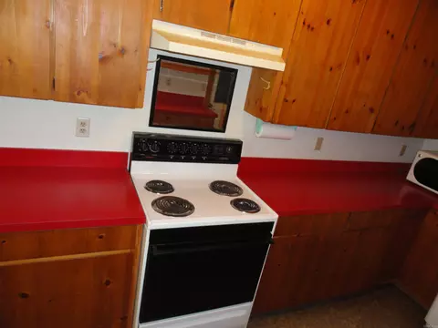 Kitchen - 3358 Hwy 74 E, Marshall, AR 72650 photo 2 of 3