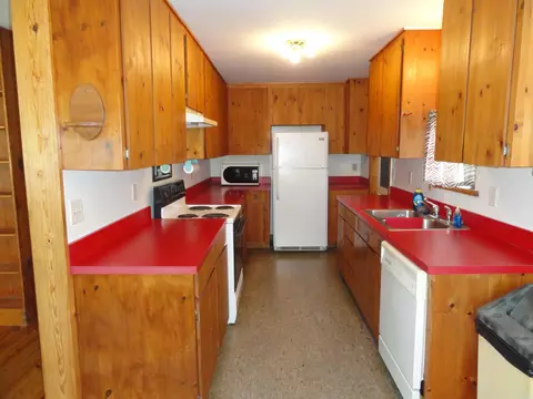 Kitchen - 3358 Hwy 74 E, Marshall, AR 72650 photo 1 of 3
