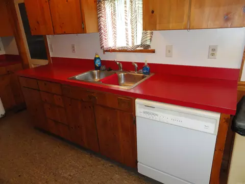 Kitchen - 3358 Hwy 74 E, Marshall, AR 72650 photo 3 of 3