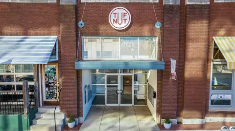 423 E 3rd St #209, Little Rock, AR 72201